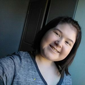 Meet your Posher, Desirae